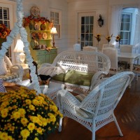 Decorating the Porch for Autumn