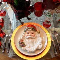 Christmas Tablescape with Santa Claus Theme