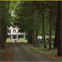Beautiful Traditional Homeon the Water in Virginia 05