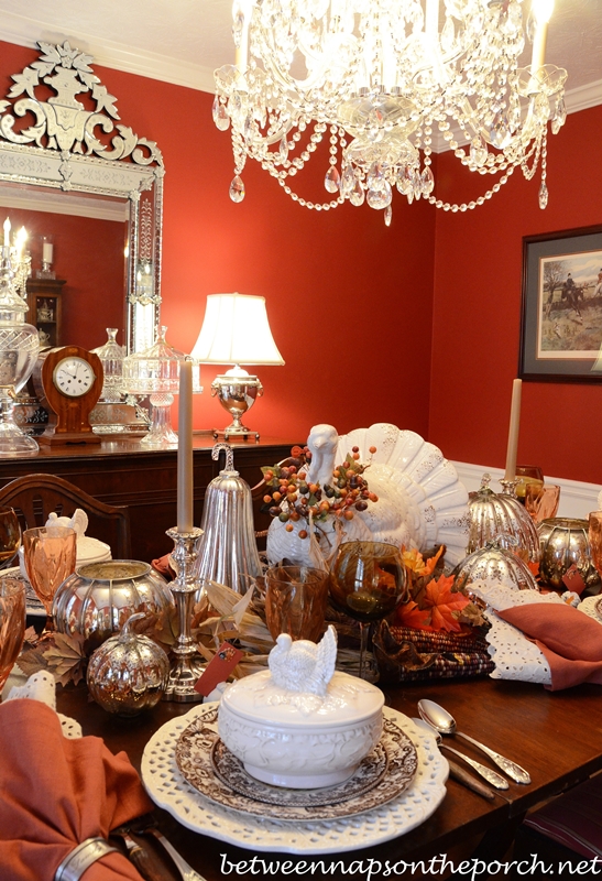 Thanksgiving Tablescape with Rustic Turkey Centerpiece and Turkey Tureens Thanksgiving Tablescape with Pottery Barn Rustic Turkey Centerpiece and Turkey Tureens