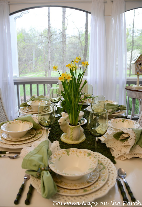 Spring Easter Table Setting Spring Easter Table Setting with Vintage Sculptured Daisy Dinnerware
