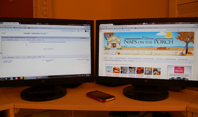 Dual Monitors: How I Use Them to Blog and Work