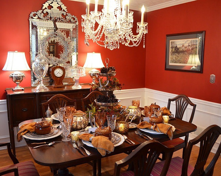 Thanksgiving Table Setting