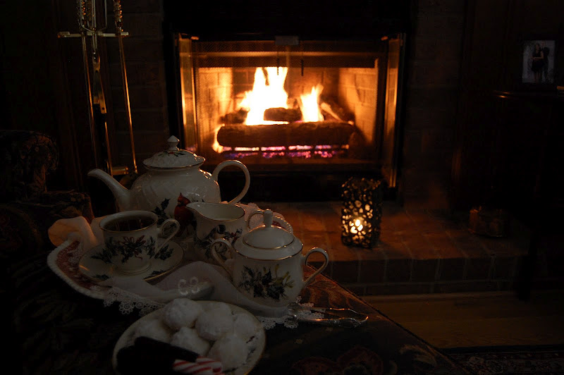 Fireside Tea with Lenox, Winter Greetings