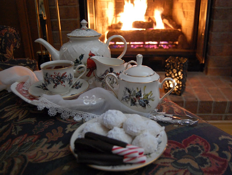 Fireside Tea with Lenox, Winter Greetings