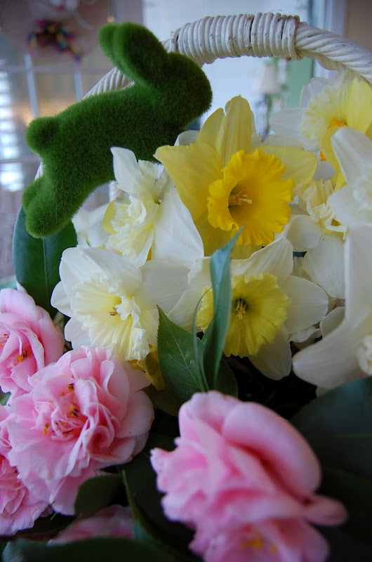 Easter Table Settings Tablescape with Daffodil & Camellia Centerpiece