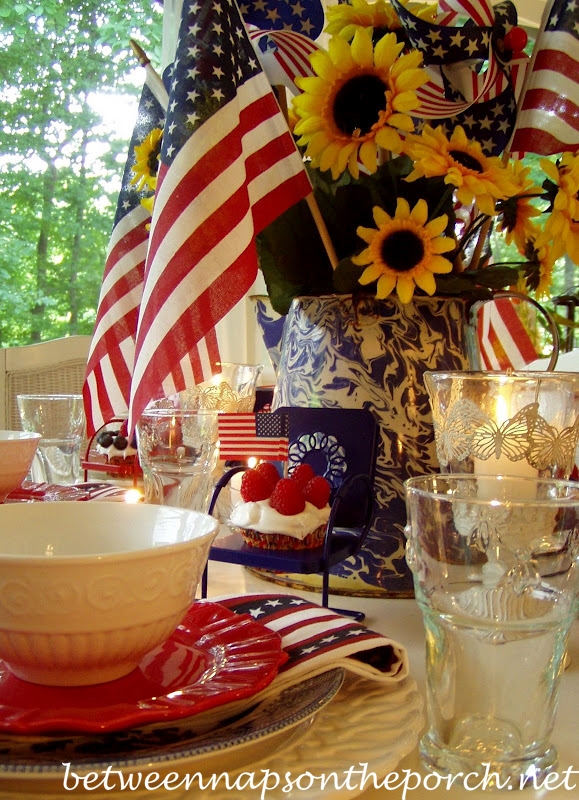 4th of July Party Table Setting Ideas