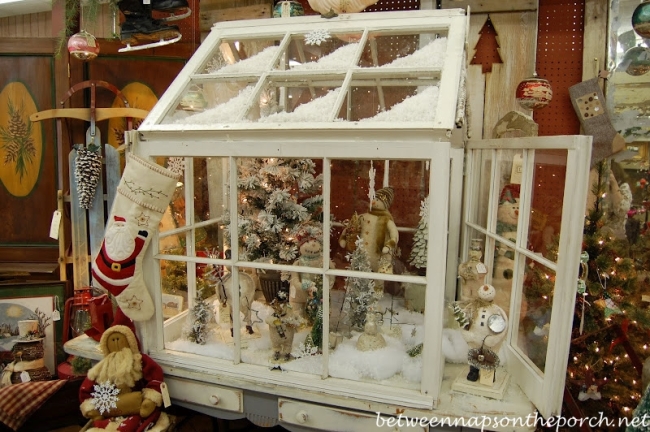 Build a Greenhouse from Old Windows to Decorate for Holidays