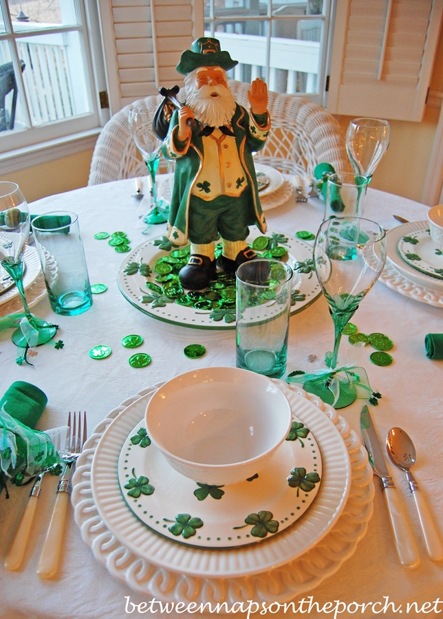 St. Patrick's Day Table Setting Tablescape 