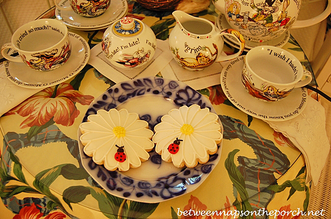 Ladybug Cookies for a Tea Party