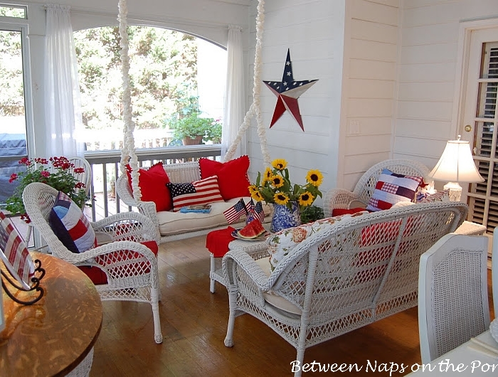 Patriotic Porch for 4th of July