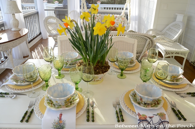 Springtime Table Setting with Daffodil Centerpiece e_wm