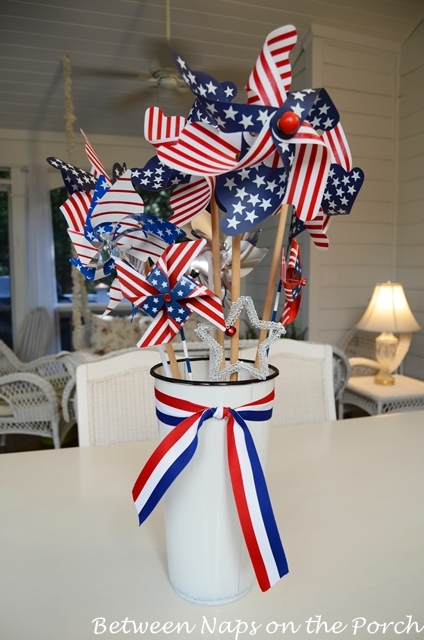 Make an Easy Centerpiece or Table Decoration the 4th of July