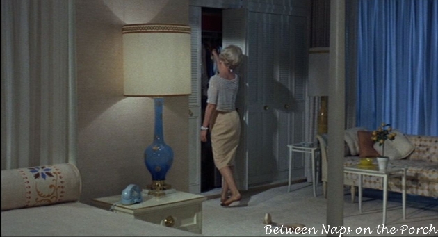Lover Come Back: Carol's (Doris Day) Apartment