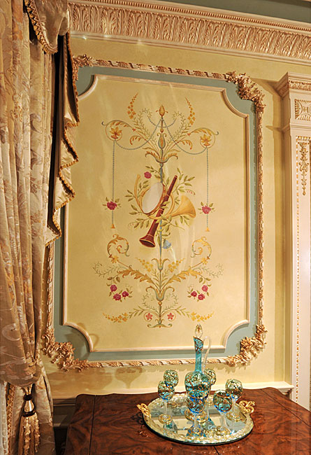 Marie-Antoinette Grand Panel Stencil