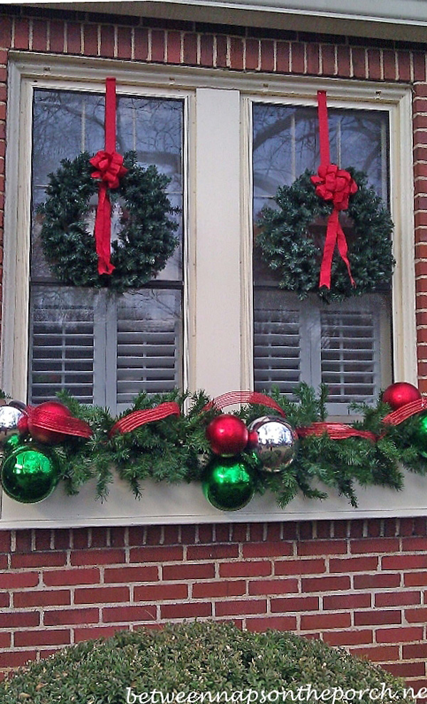 decorating porch rails for christmas