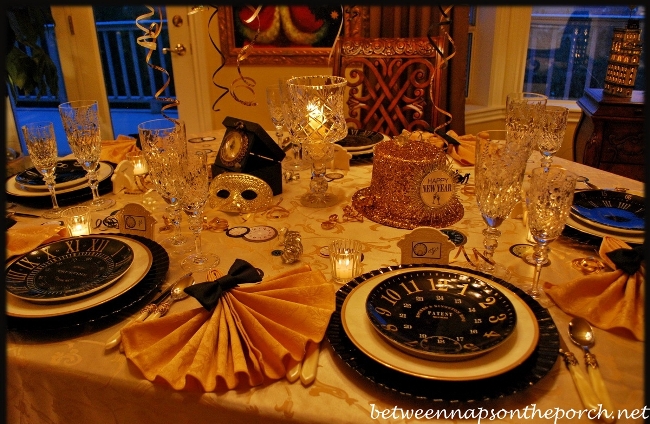 New Year's Table Setting with Pottery Barn Clock Plates