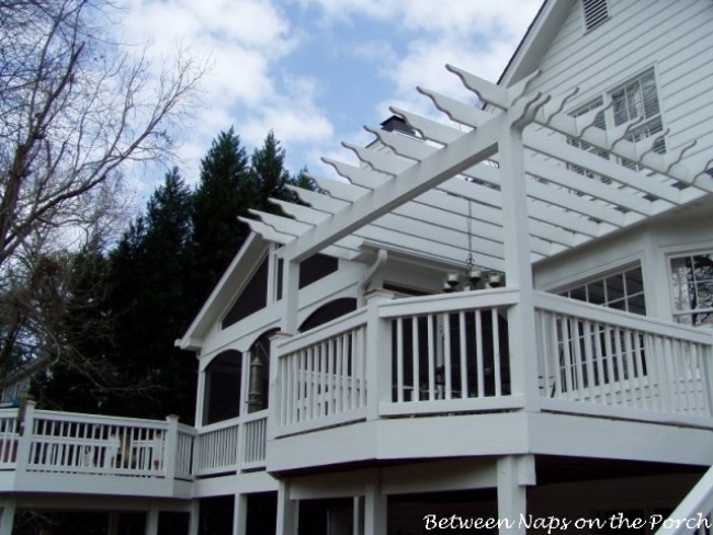 Screened in Porch with Two Decks