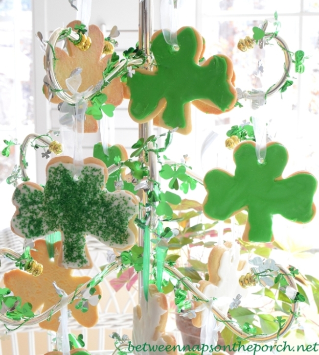 Shamrock Cookie Tree