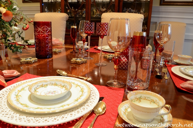 Valentine’s Day Table Setting