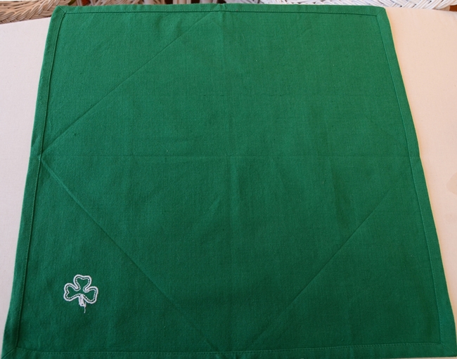 4-Leaf Clover Napkin Fold for St. Patrick's Day Table Setting