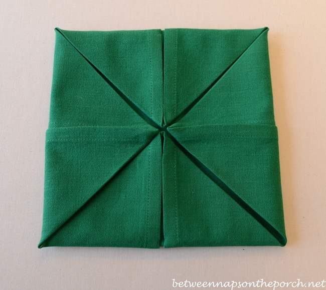 4-Leaf Clover Napkin Fold for St. Patrick's Day Table Setting