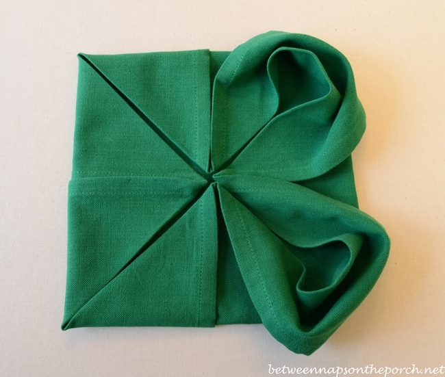 4-Leaf Clover Napkin Fold for St. Patrick's Day Table Setting