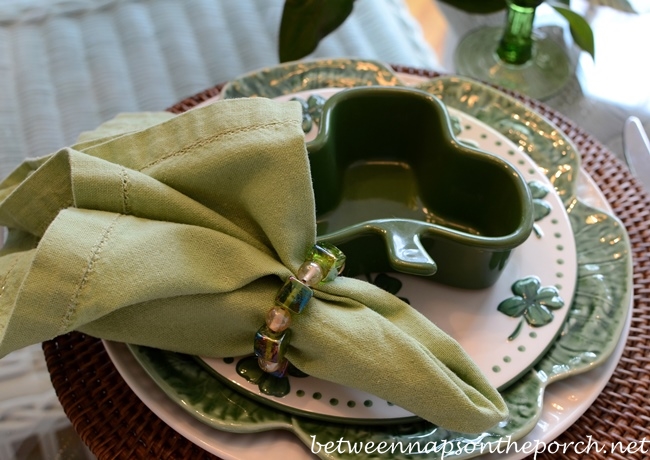 St. Patrick's Day Table Setting Tablescape