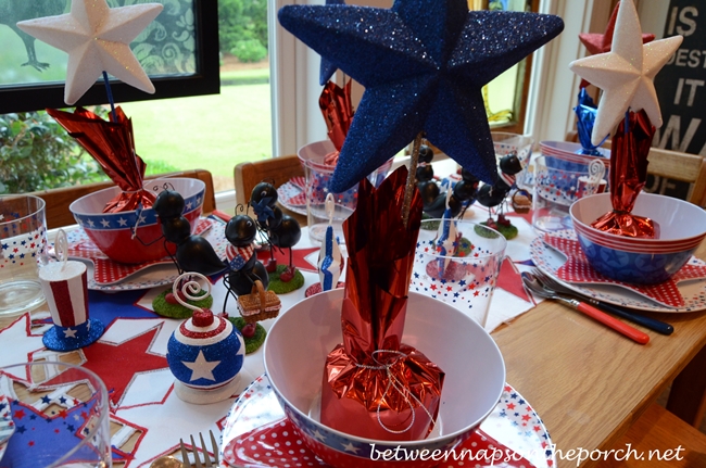 4th of July Children's Table Setting 