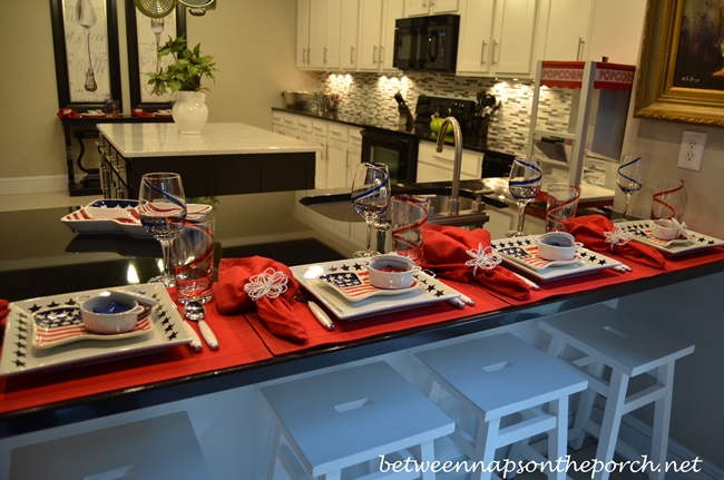 4th-of-july-party-tablescapes-1