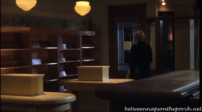 The Shop Around the Corner bookstore in Movie, You've Got Mail Closing Day 