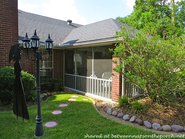 Victorian Screened Porch