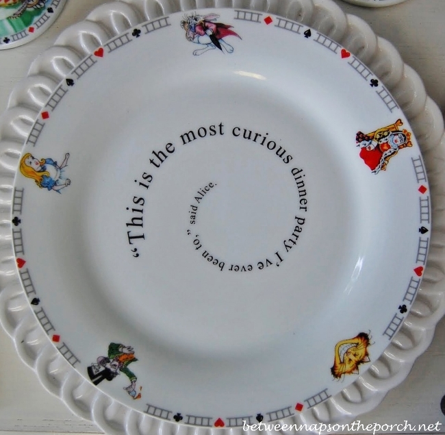 Alice in Wonderland Dishware Dinner Plate