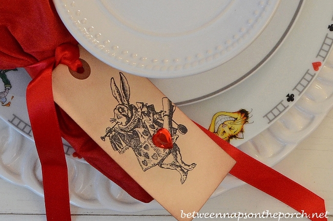 Alice in Wonderland Tablescape Table Setting