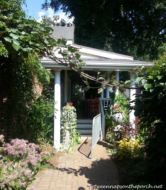 Dining on the Porch at Greenwood's on Green Street