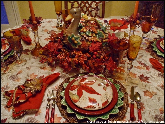 Fall Table Setting with Fall Leaves Dishware 5