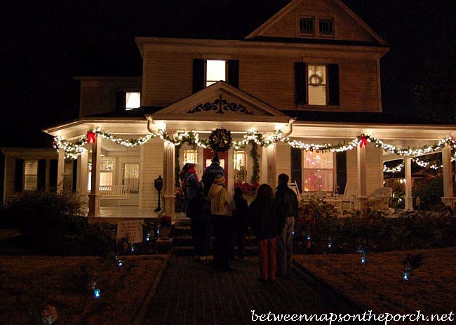 Christmas-Home-Tour-by-Candlelight_wm