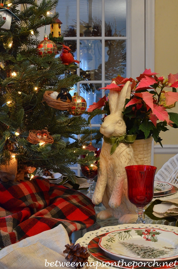Christmas Table Setting Tablescape with Plaid Dishware and Pierced Chargers 