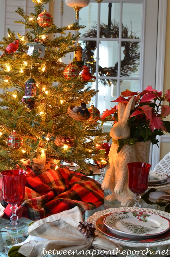 Christmas Table Setting Tablescape with Plaid Dishware and Pierced Chargers