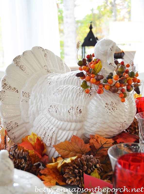 A Fall Thanksgiving Table Setting and Tablescape with a Turkey ...