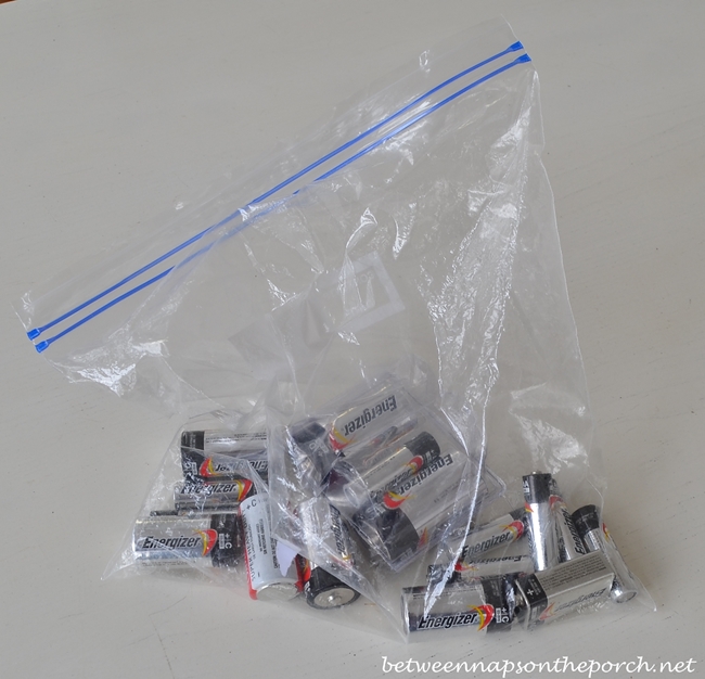 Can You Store Batteries in Ziploc Bags