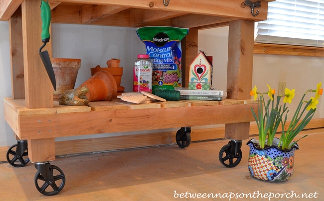 Build A Potting Table Great For Parties Too Between Naps On The Porch - Garden Potting Bench On Wheels