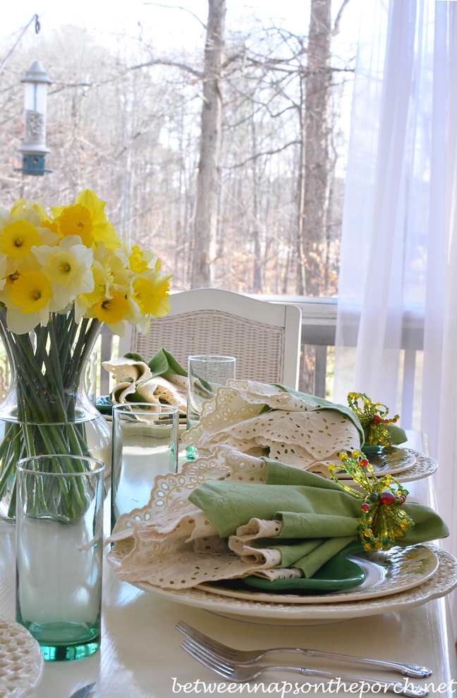 St. Patrick's Day Spring Table Setting Tablescape 