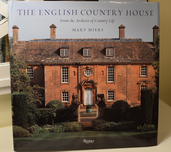 The English Country House by Mary Miers