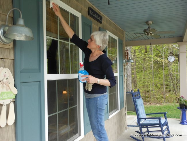 Spruce Up the Porch for Springtime