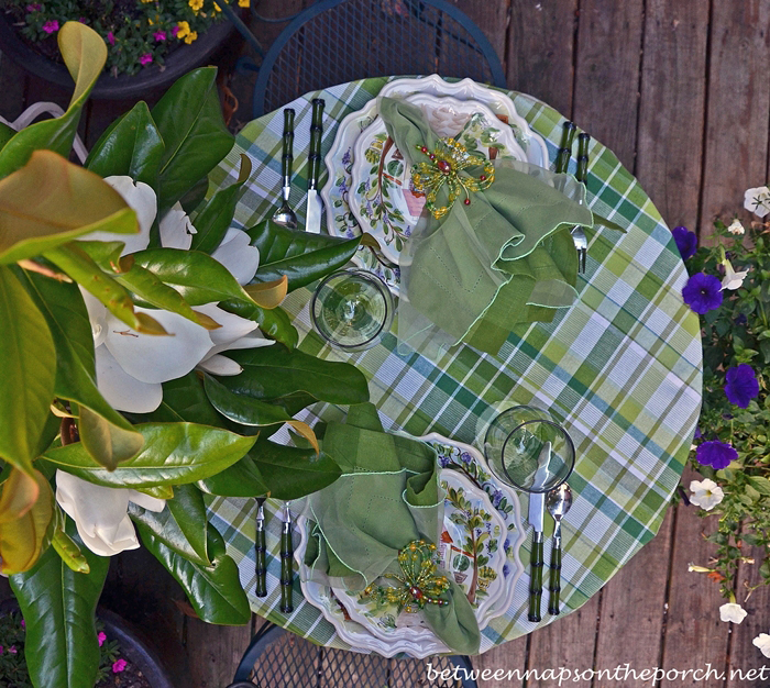 Summer Tablescape with Magnolia Centerpiece