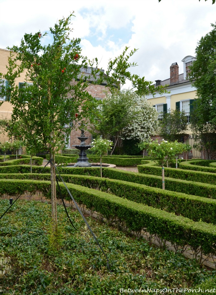 Beauregard-Keyes Formal Garden