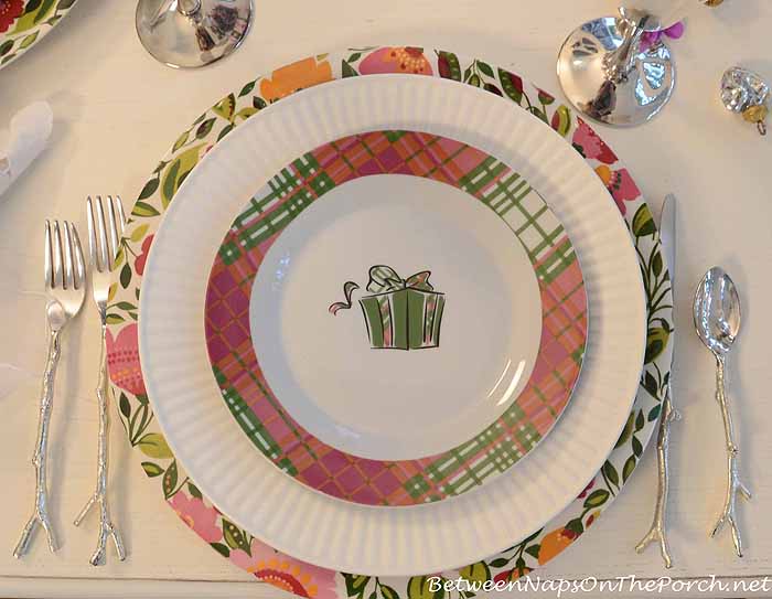 Kim Parker Spode Emma's Garland Chargers & Plaid Present Salad Plates