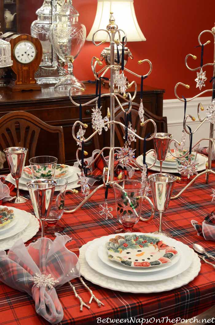Winter Holiday Tablescape