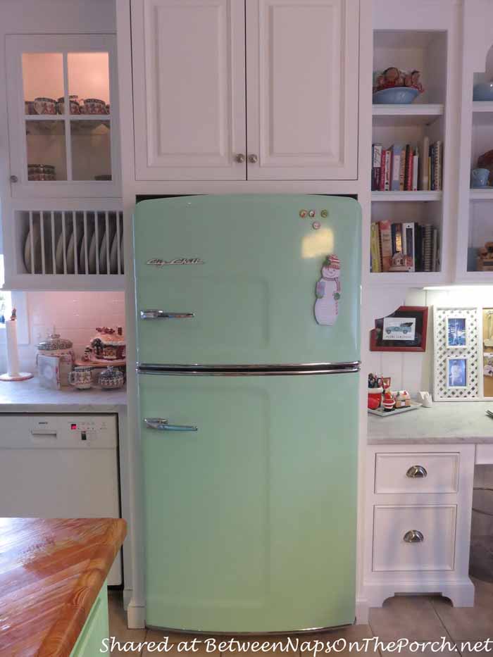 Big Chill Refrigerator in Jadite Green